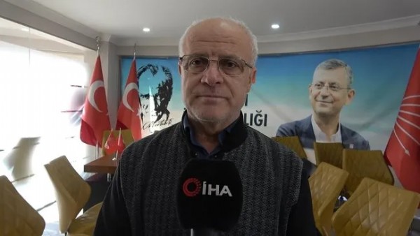 CHP'de demokrasi isyanı! İl başkanı ve yönetim kendilerini binaya kilitleyip eylem başlattı